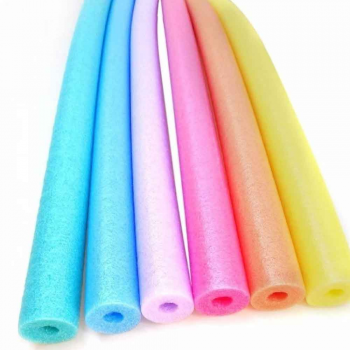 Macarrão Espaguete Flutuador Liso Furado - IsolaFitas